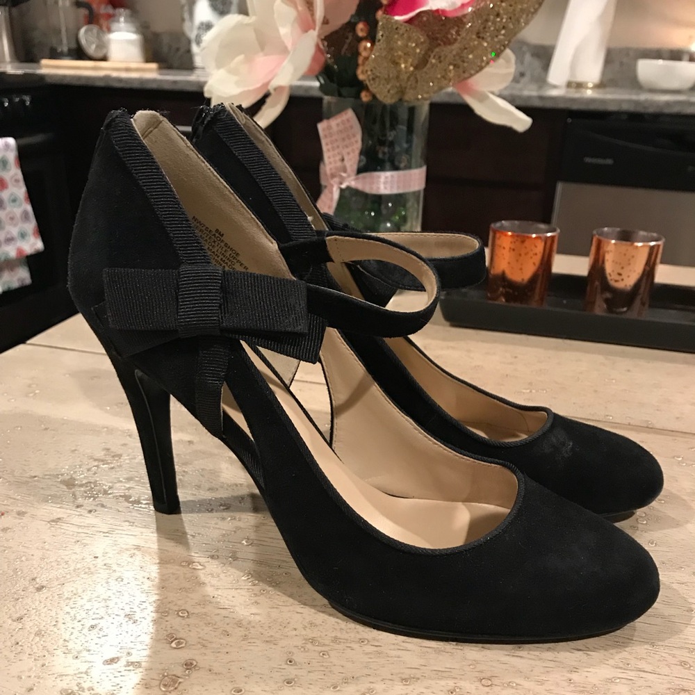 Nine West “Sea of Shoe” Round Toe Mary Jane
